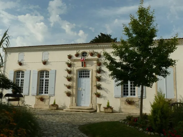 Semussac (17120)